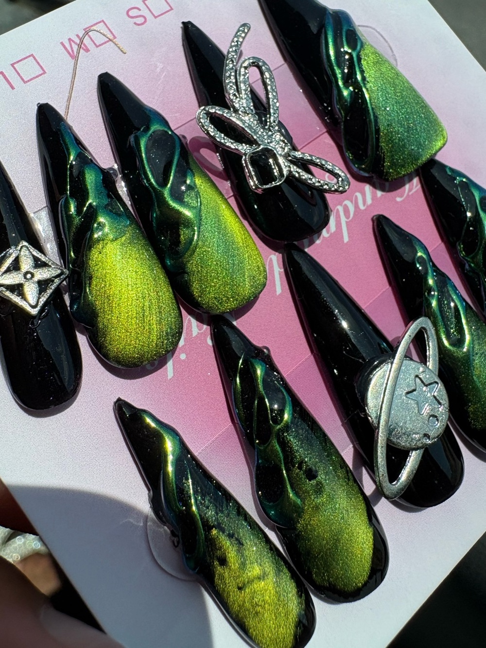 Stiletto Cat eye press on nails
